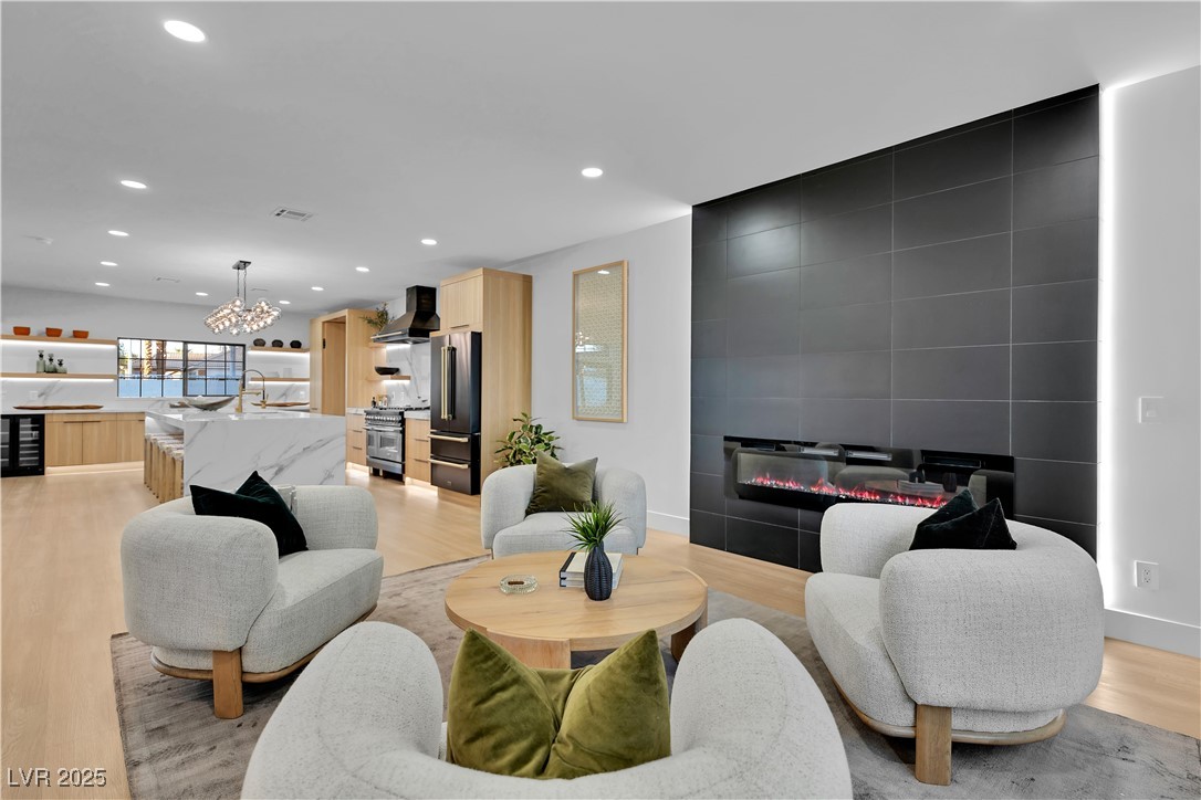 2720 Tioga Pines Circle