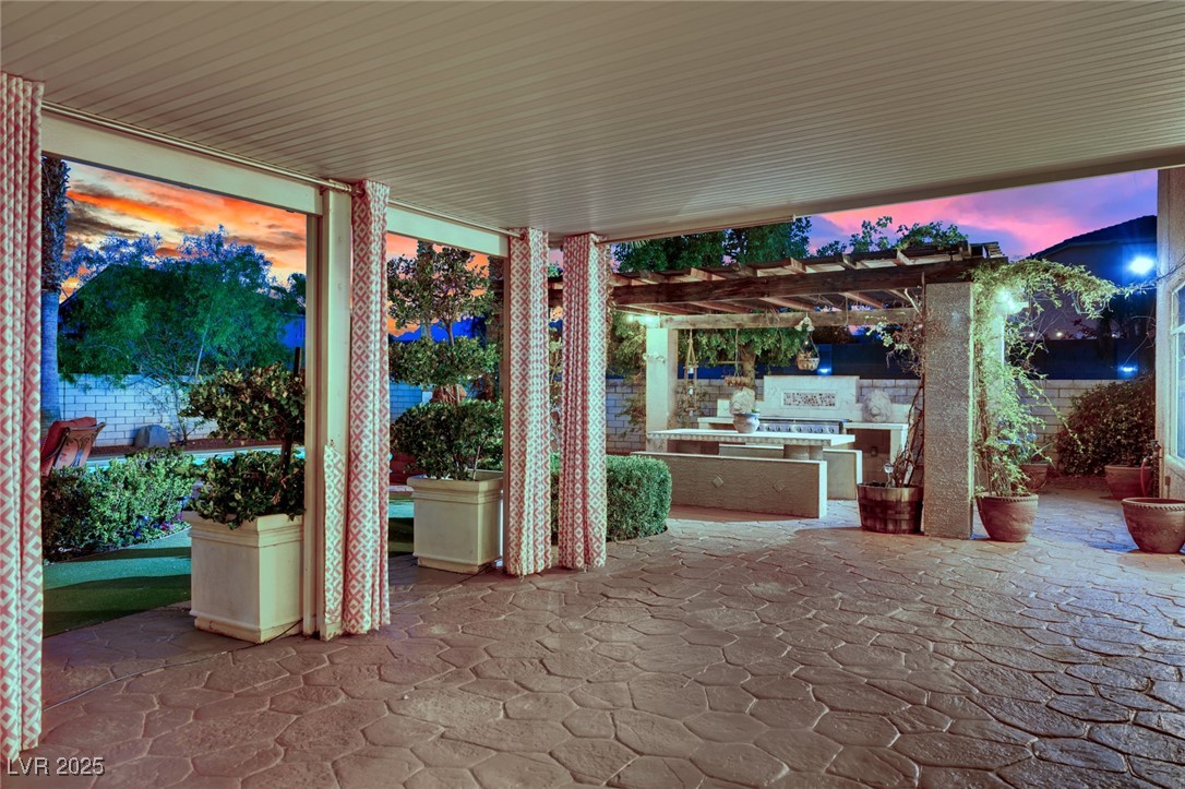 8817 Tierra Hope Court