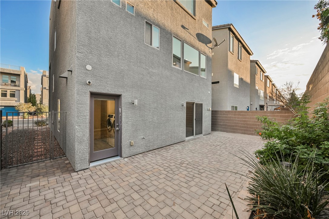 8081 Misty Canyon Avenue