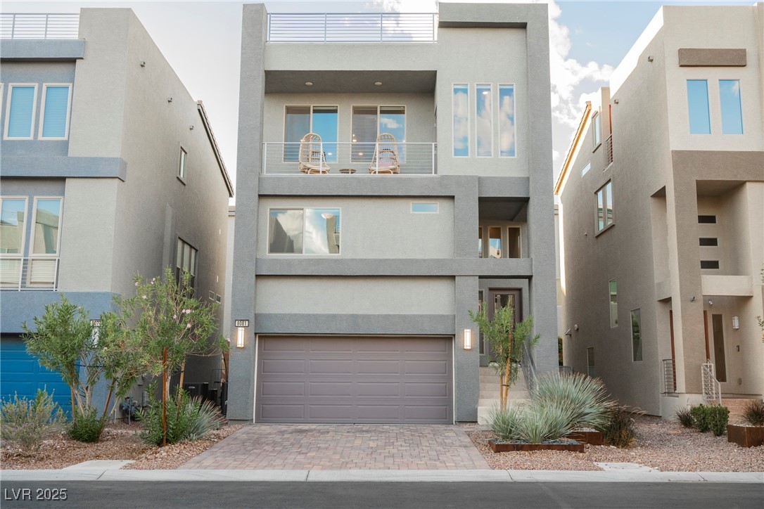 8081 Misty Canyon Avenue