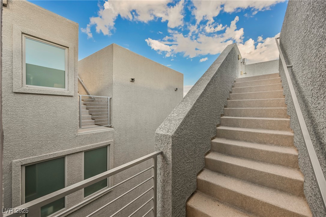 8081 Misty Canyon Avenue