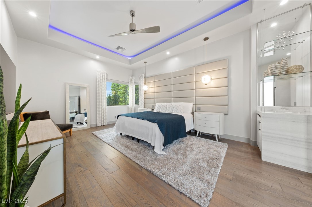 4050 North Tomsik Street