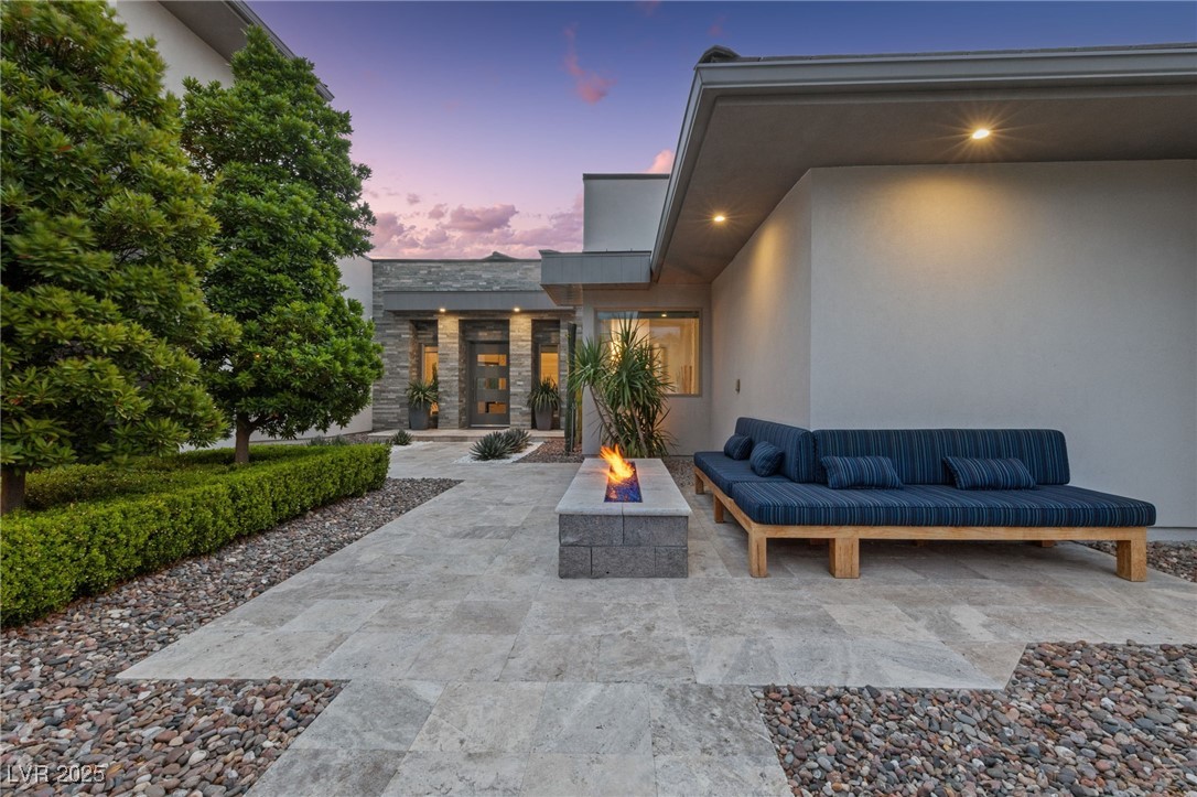 4050 North Tomsik Street