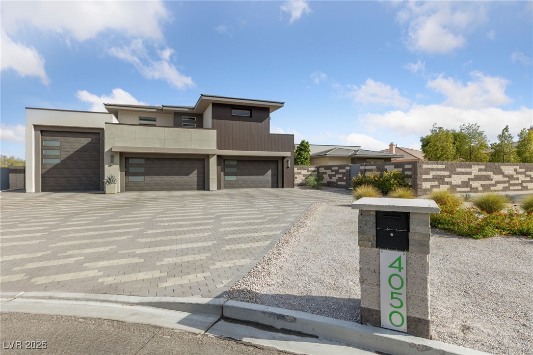 4050 North Tomsik Street