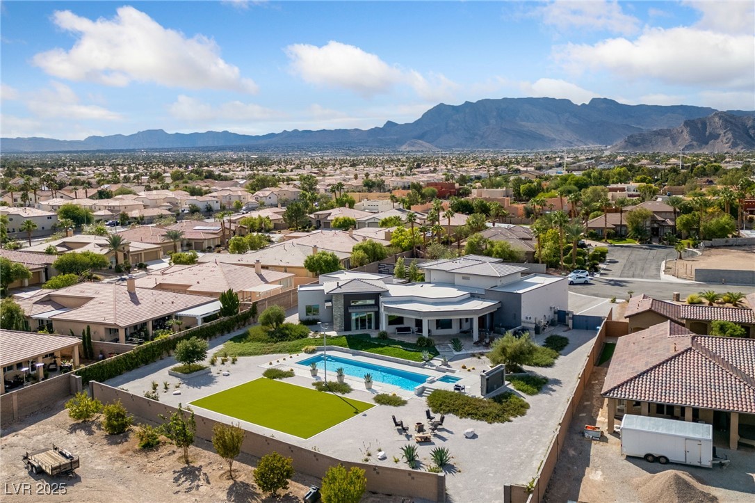 4050 North Tomsik Street