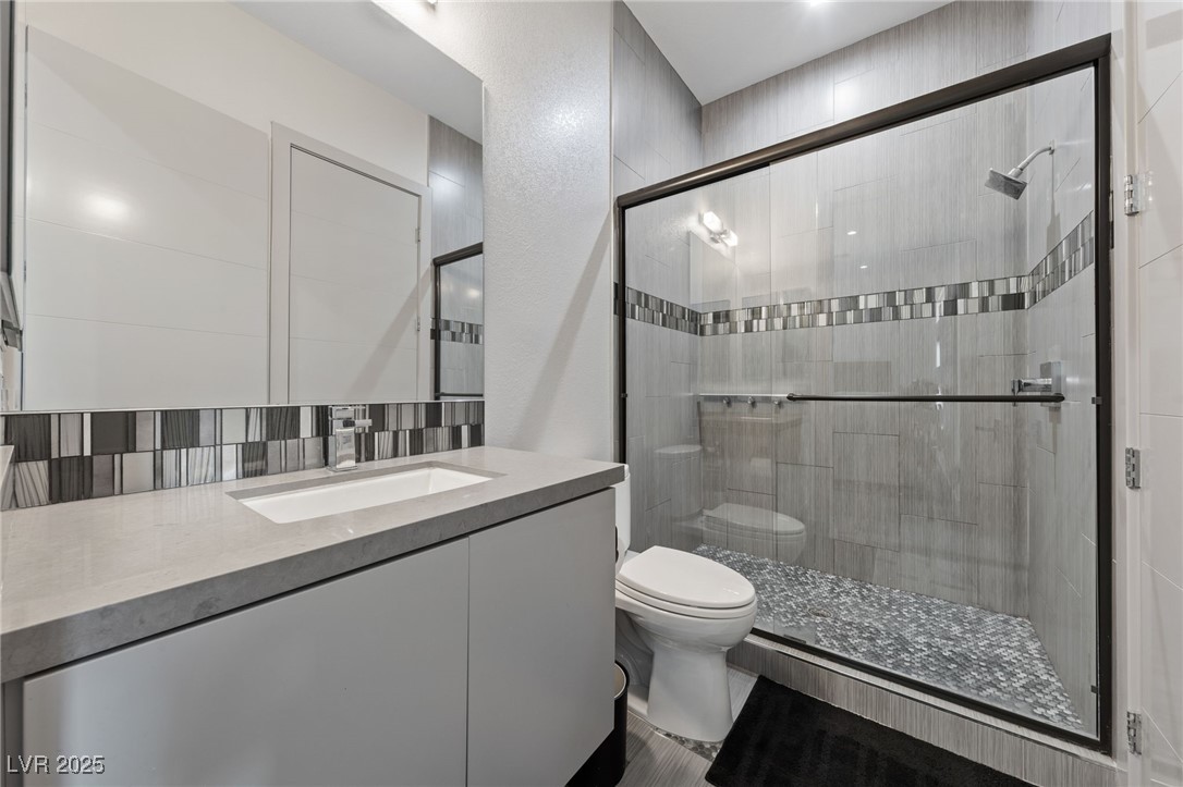 4050 North Tomsik Street