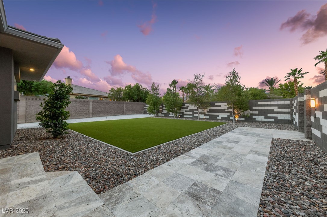 4050 North Tomsik Street