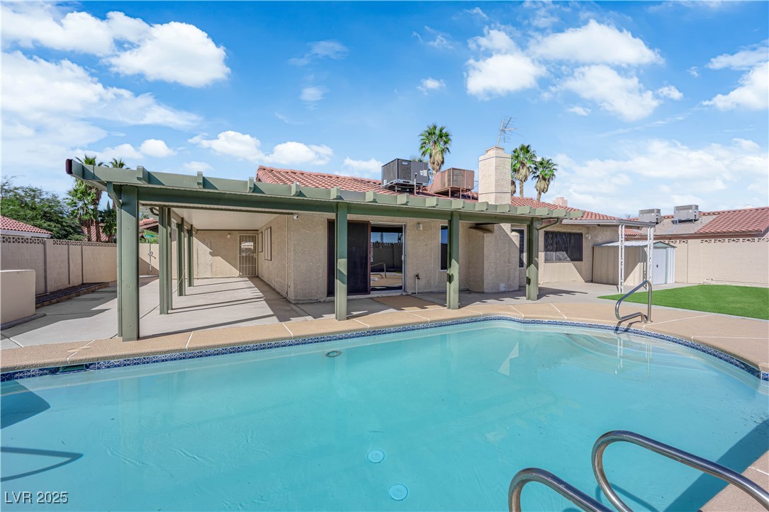 1513 Brocado Lane