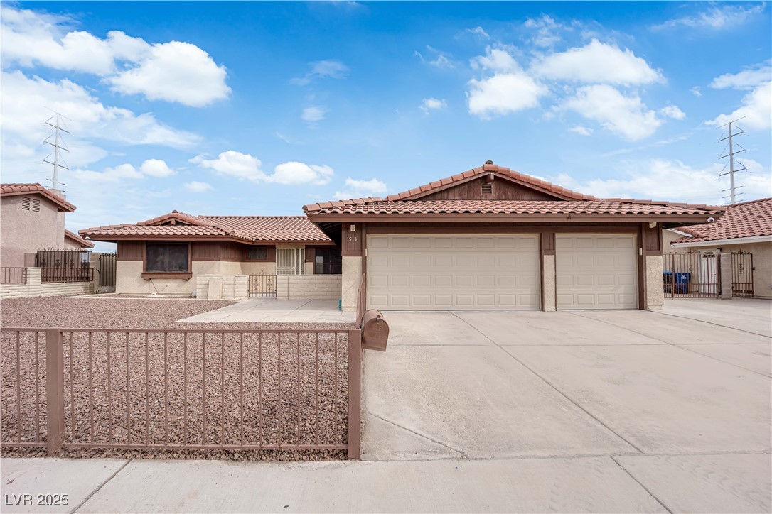 1513 Brocado Lane