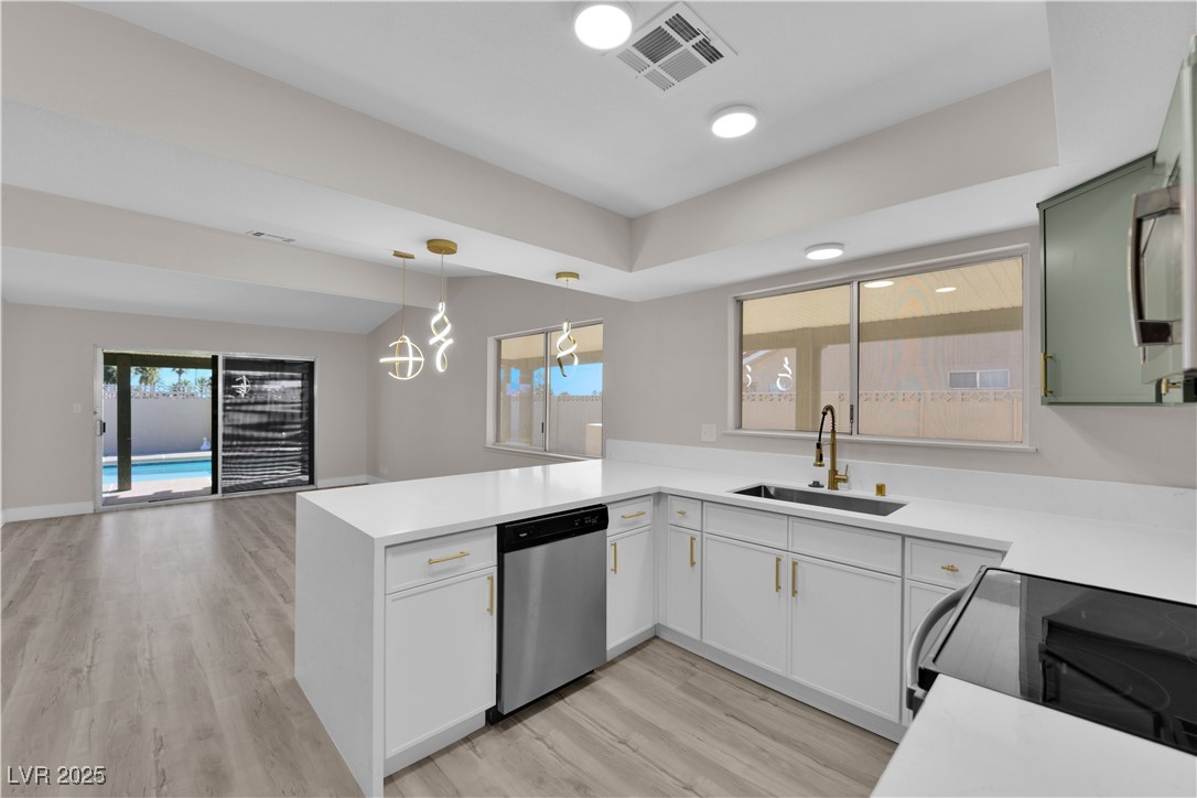 1513 Brocado Lane