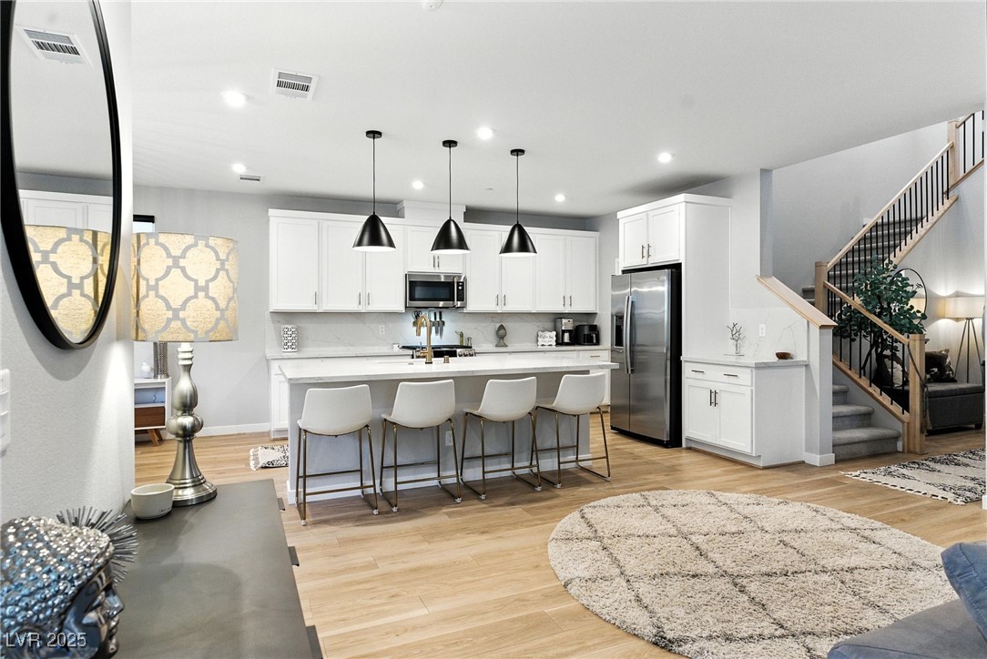 3254 Fountaintree Avenue