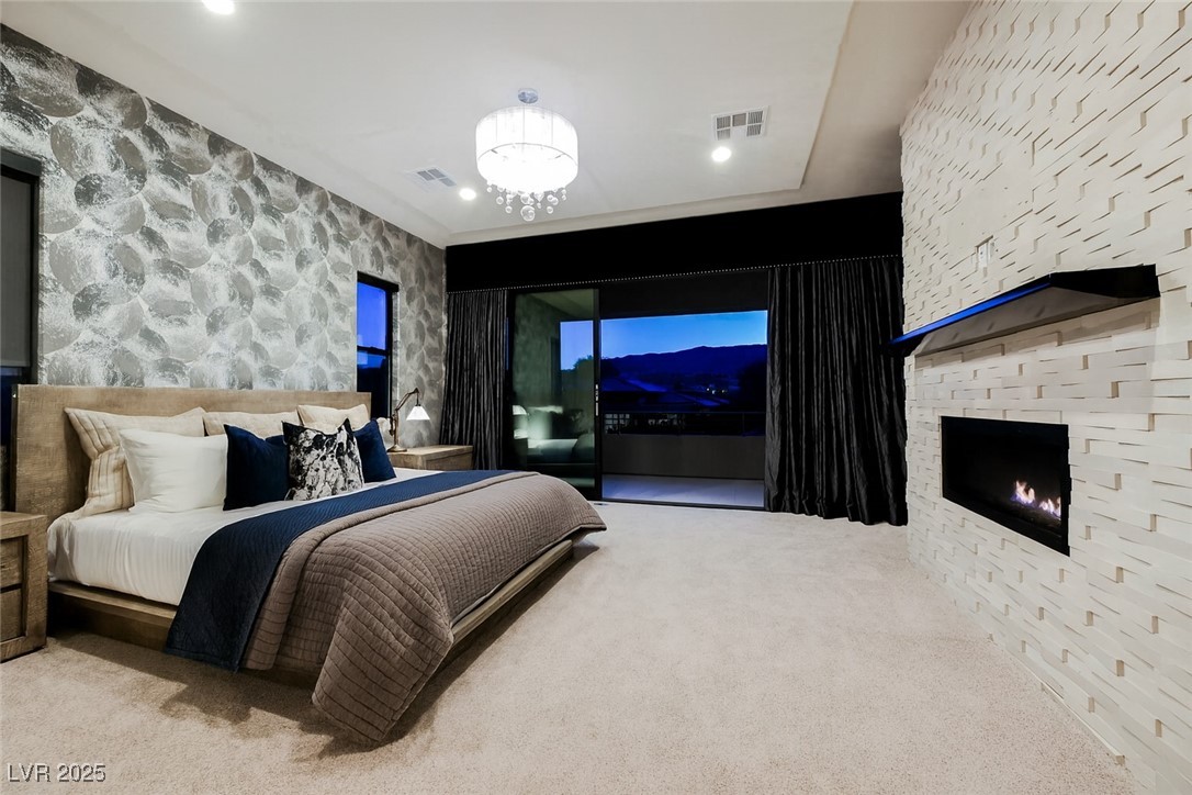 94 Glade Hollow Drive