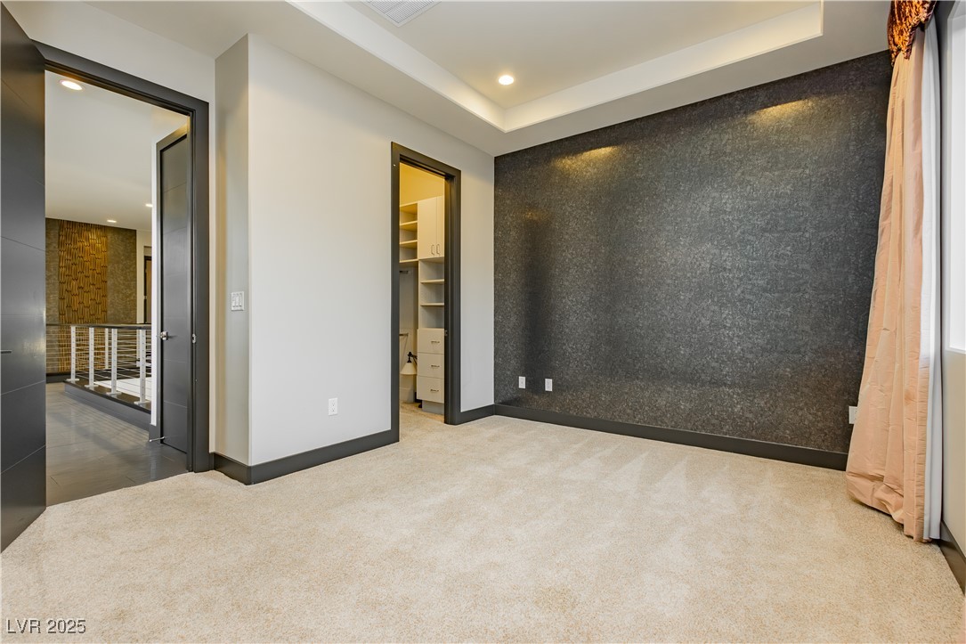 94 Glade Hollow Drive