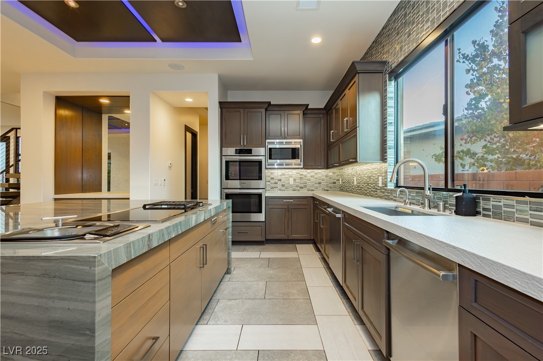 94 Glade Hollow Drive