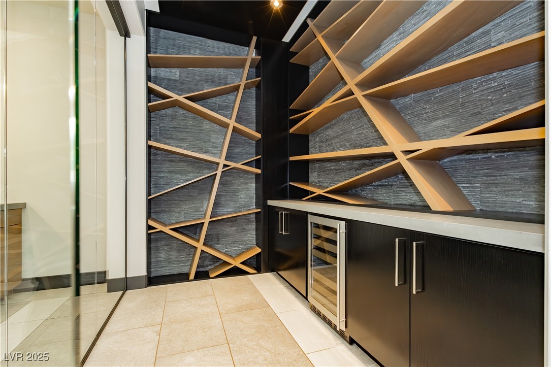 94 Glade Hollow Drive