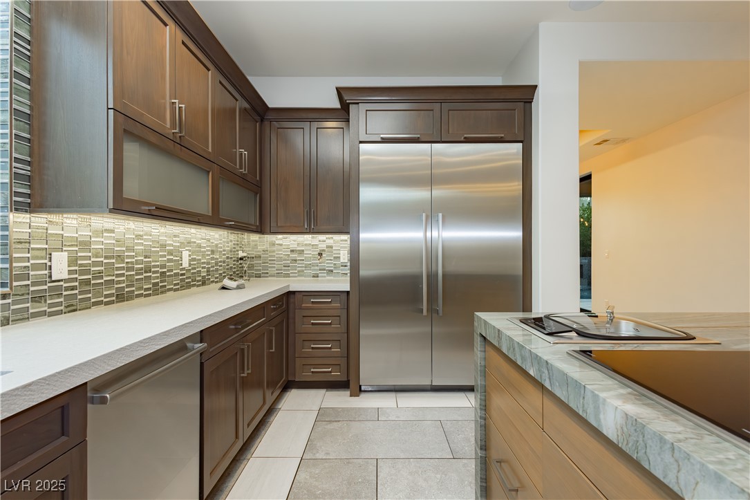 94 Glade Hollow Drive