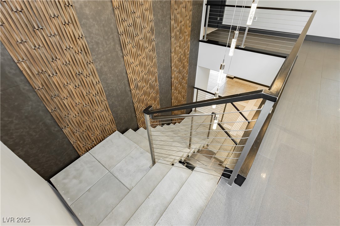 94 Glade Hollow Drive