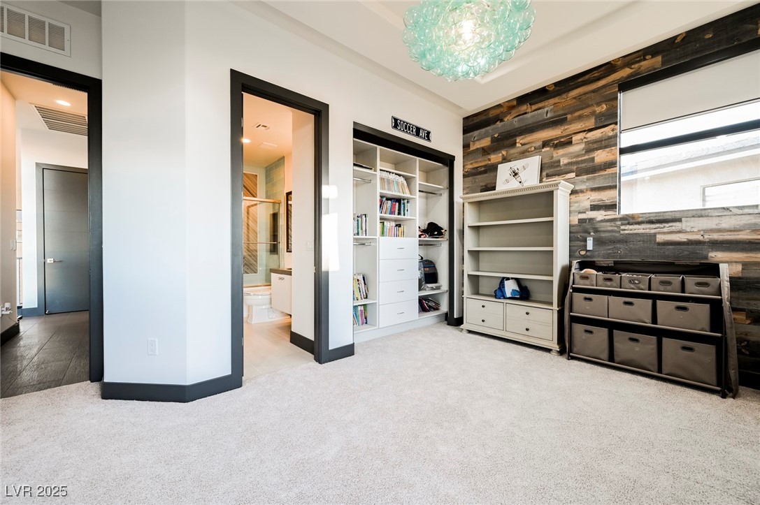 94 Glade Hollow Drive