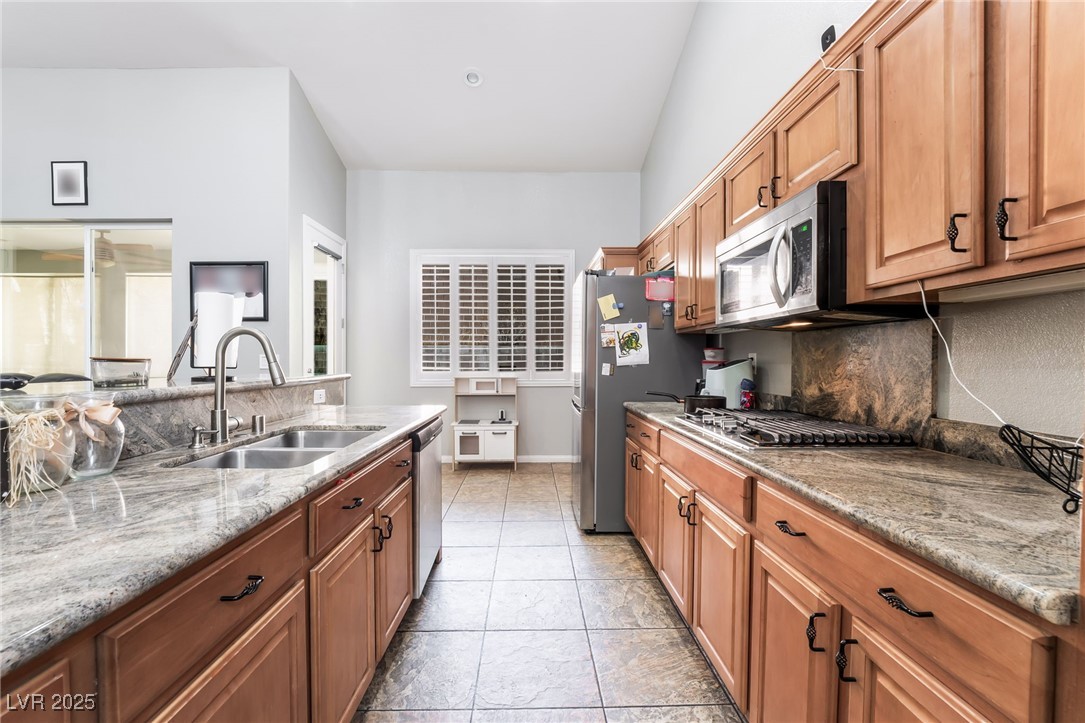 10259 Wolves Den Lane