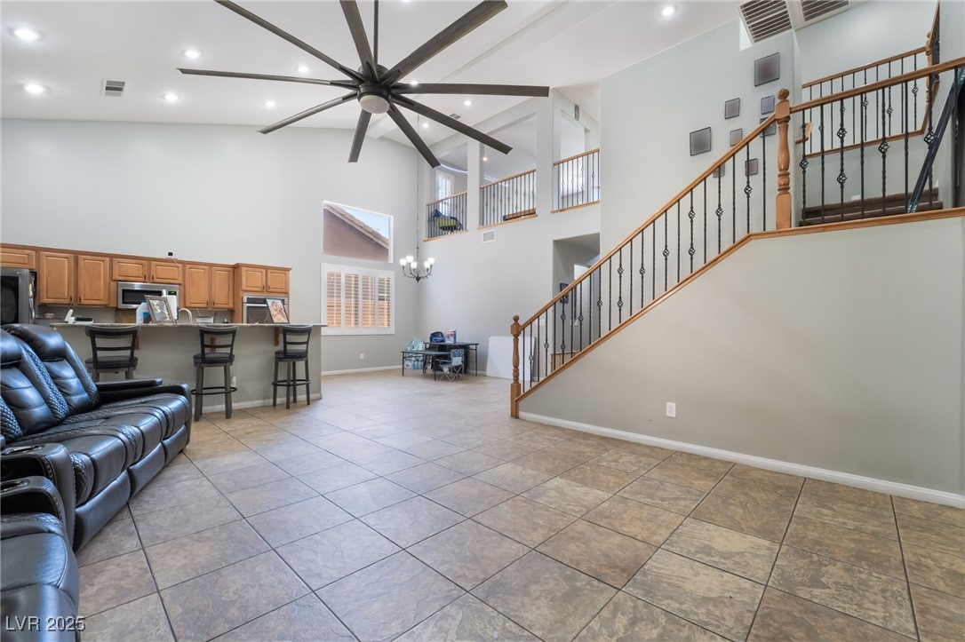 10259 Wolves Den Lane