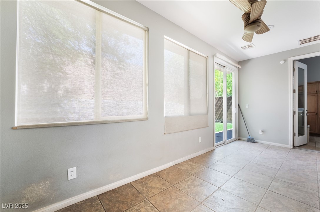 10259 Wolves Den Lane