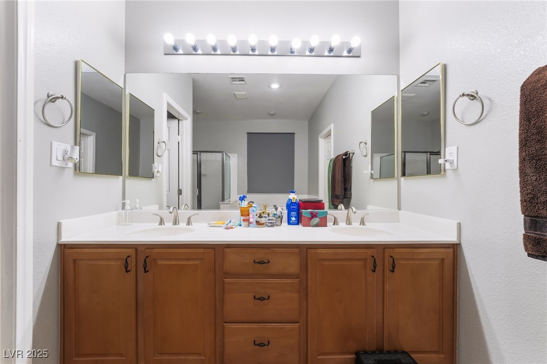 10259 Wolves Den Lane