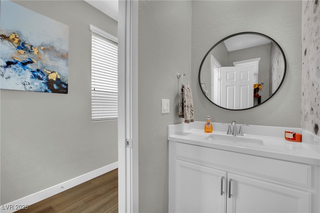 737 Foreign Reef Way