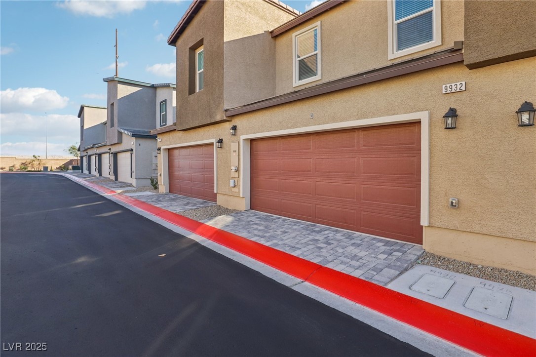 9932 Bumblebee Hills Street