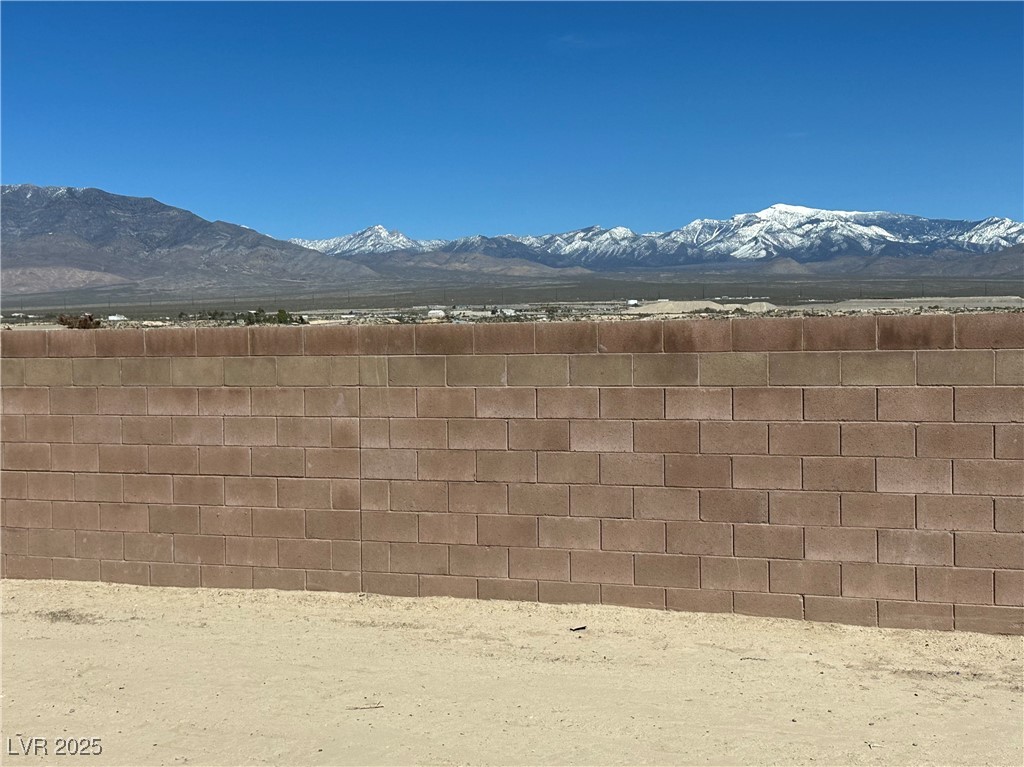 1621 South Pinedale Street