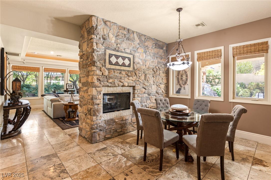 9505 Tournament Canyon Drive