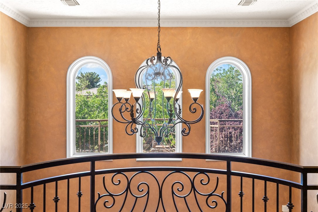 9505 Tournament Canyon Drive