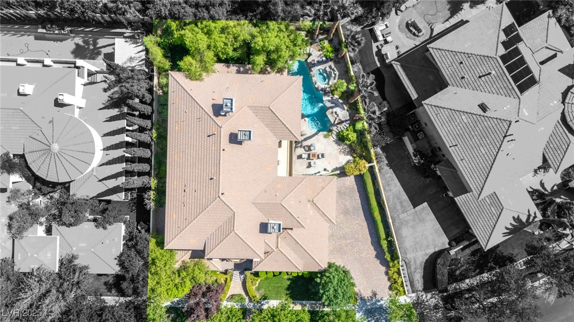 9505 Tournament Canyon Drive