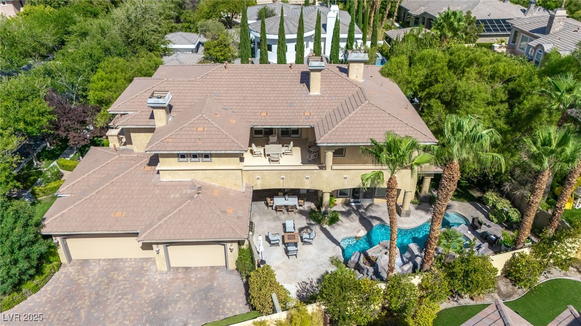 9505 Tournament Canyon Drive