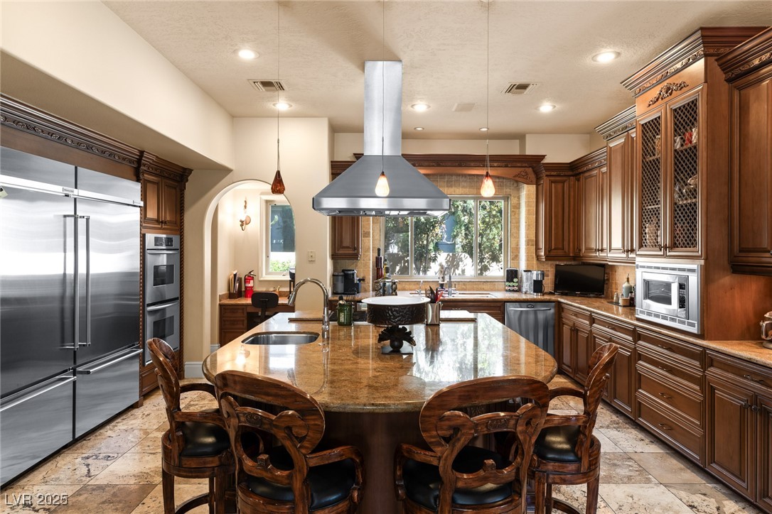 9505 Tournament Canyon Drive