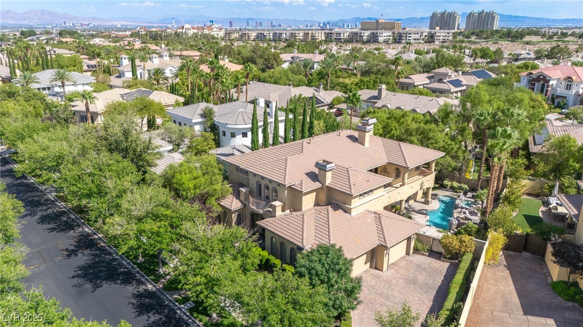 9505 Tournament Canyon Drive