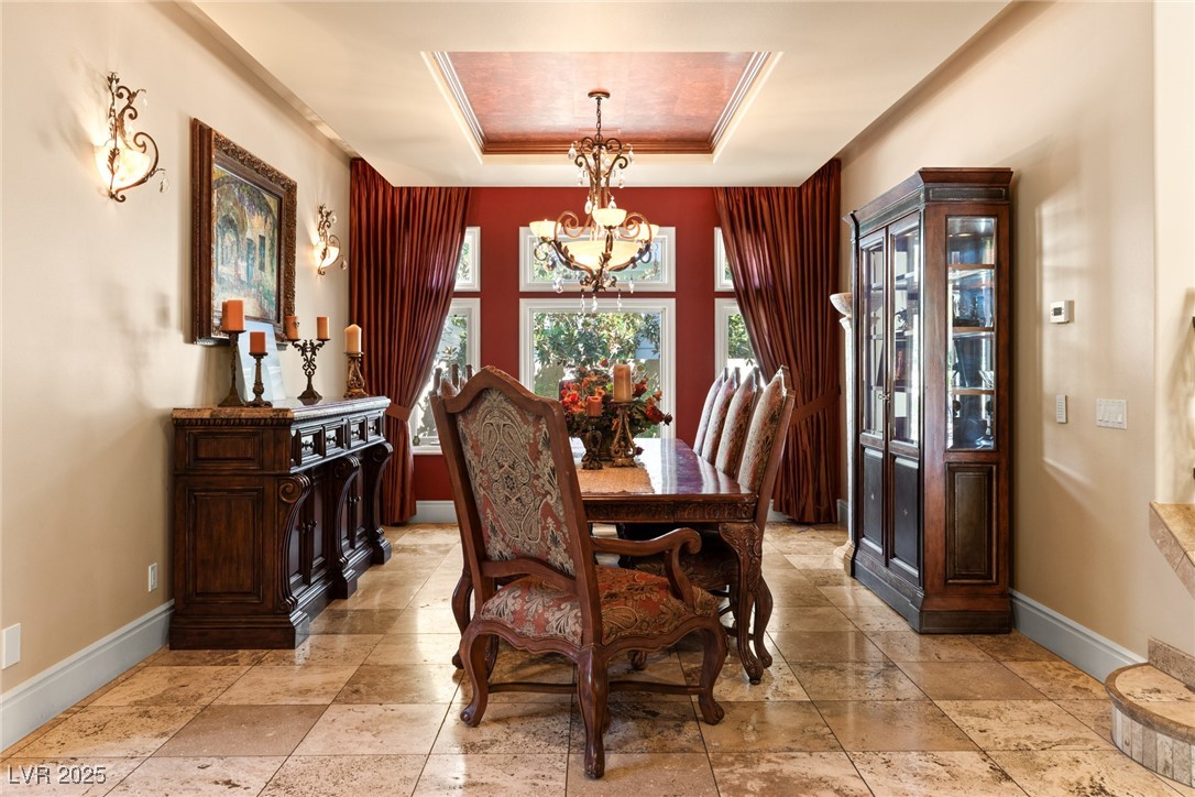 9505 Tournament Canyon Drive