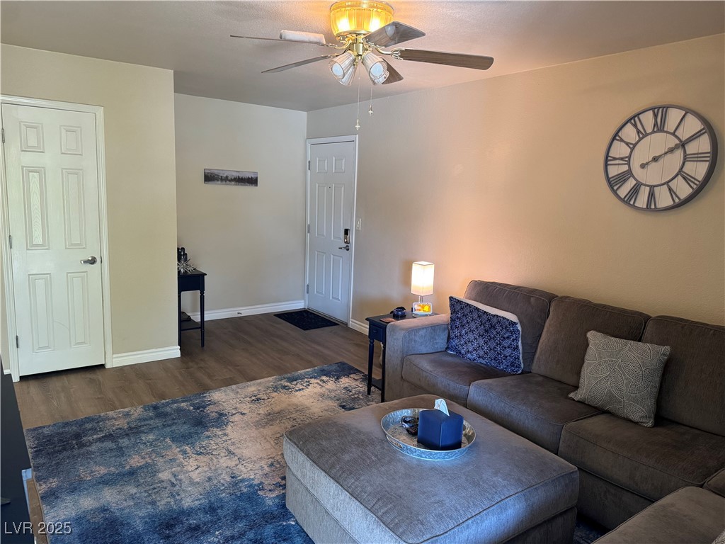 4390 Sandy River Drive 4