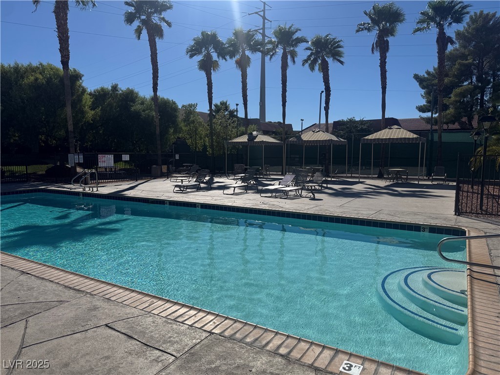 4390 Sandy River Drive 4