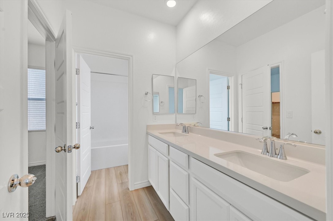 8852 Flora Run Avenue