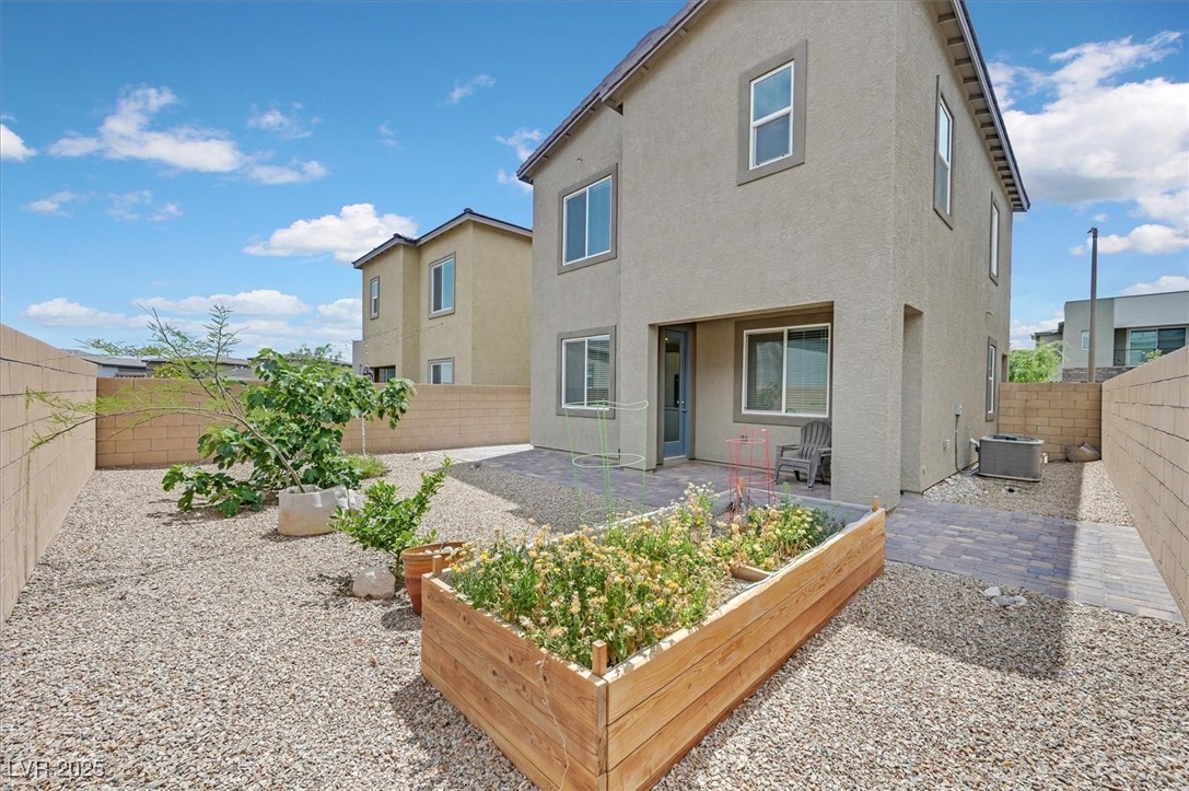 8852 Flora Run Avenue