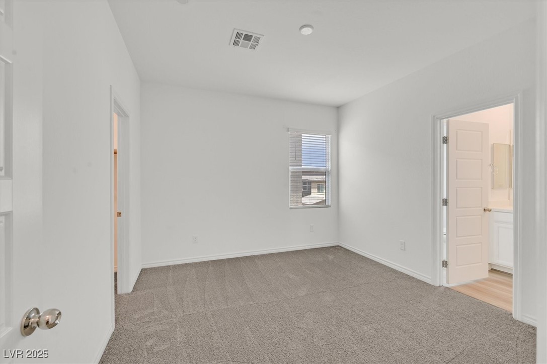 8852 Flora Run Avenue