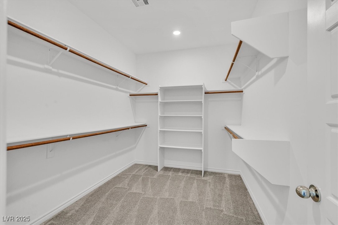 8852 Flora Run Avenue