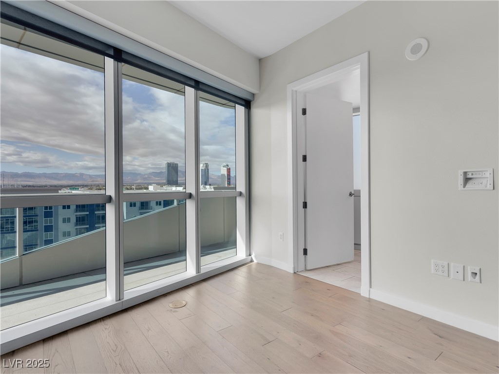 4471 Dean Martin Drive 1001