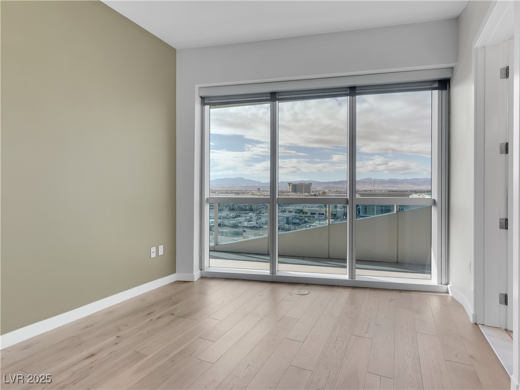 4471 Dean Martin Drive 1001