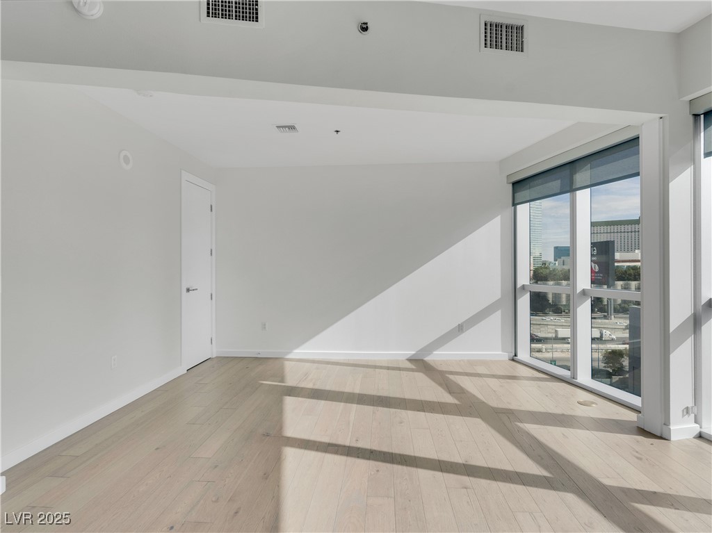 4471 Dean Martin Drive 1001