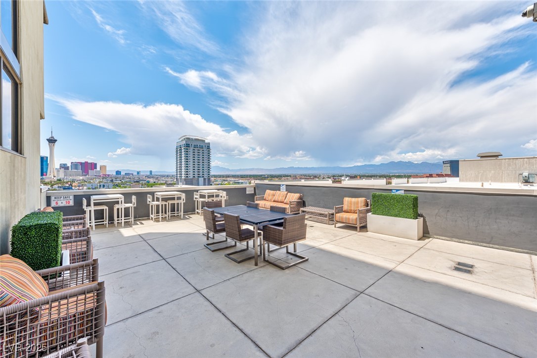 353 East Bonneville Avenue 737