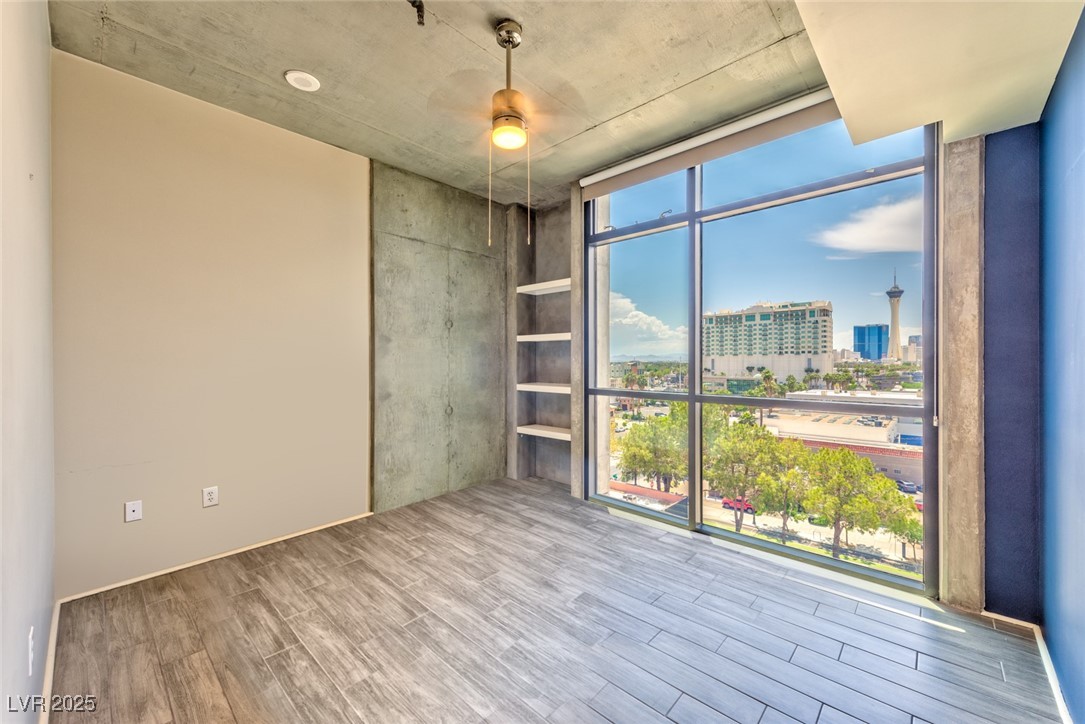 353 East Bonneville Avenue 737