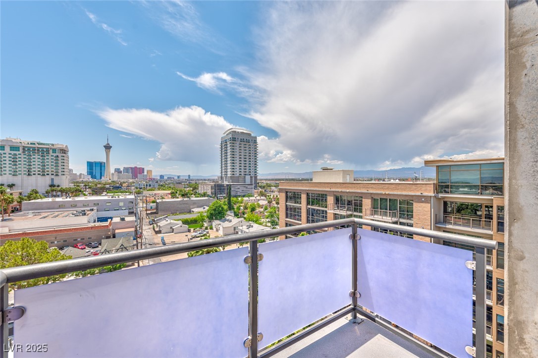 353 East Bonneville Avenue 737