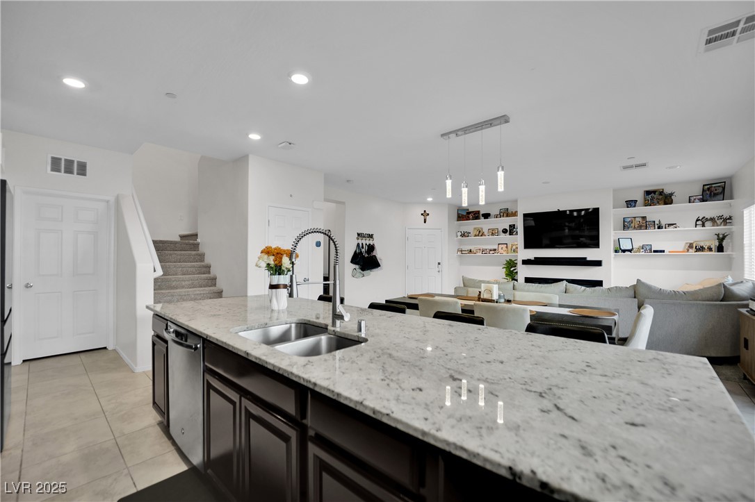 2786 Sunflower Days Avenue 1132