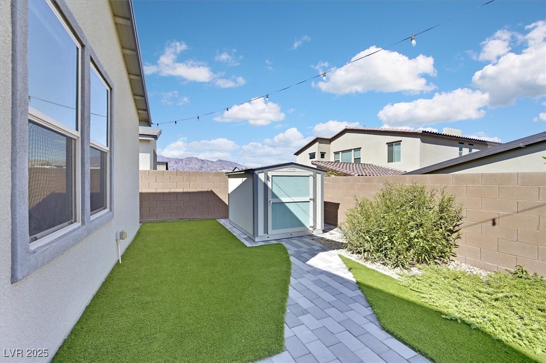 6834 Fallen Rock Street